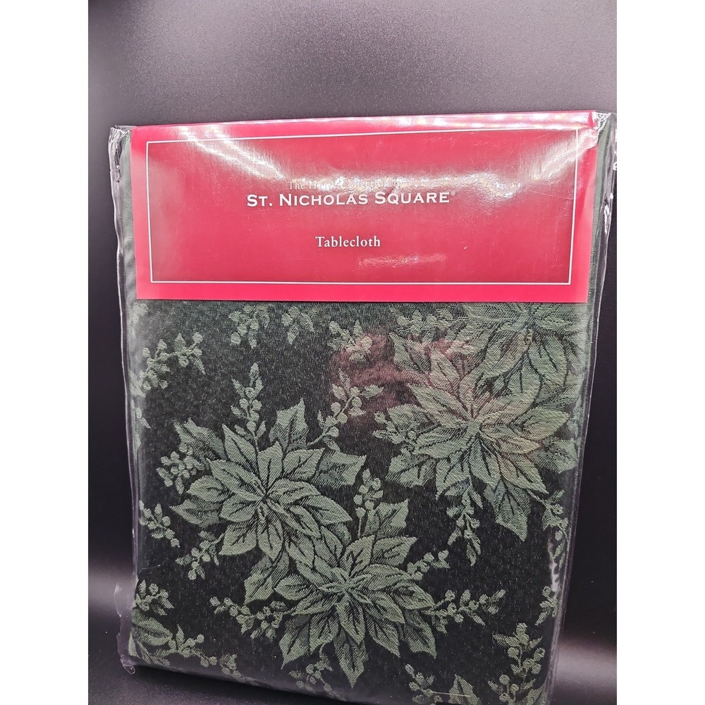 Tablecloth St. Nicholas Kohls Holiday Baroque Christmas Green NEW 60x104 G1